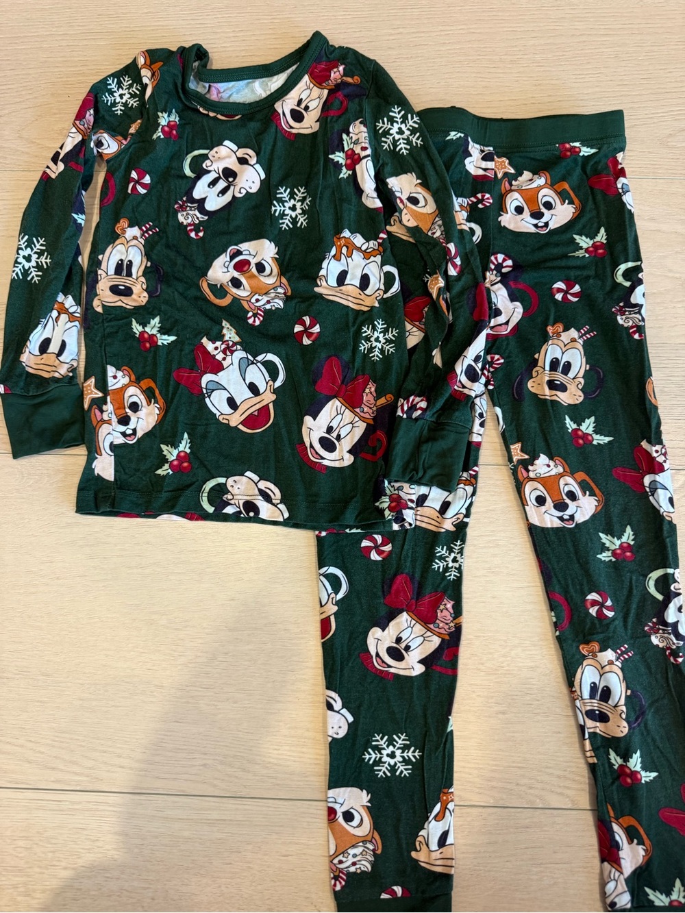 Magical Little Babes Toddler Disney Holiday Character Mug Pajama Set | 4T